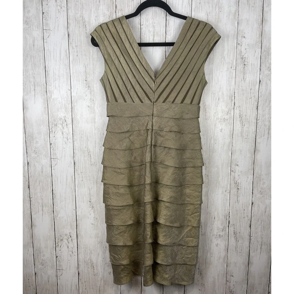 Adrianna Papell Dress Size 4 Gold Beige Shimmer Panels Tiered Ruffles Party Glam